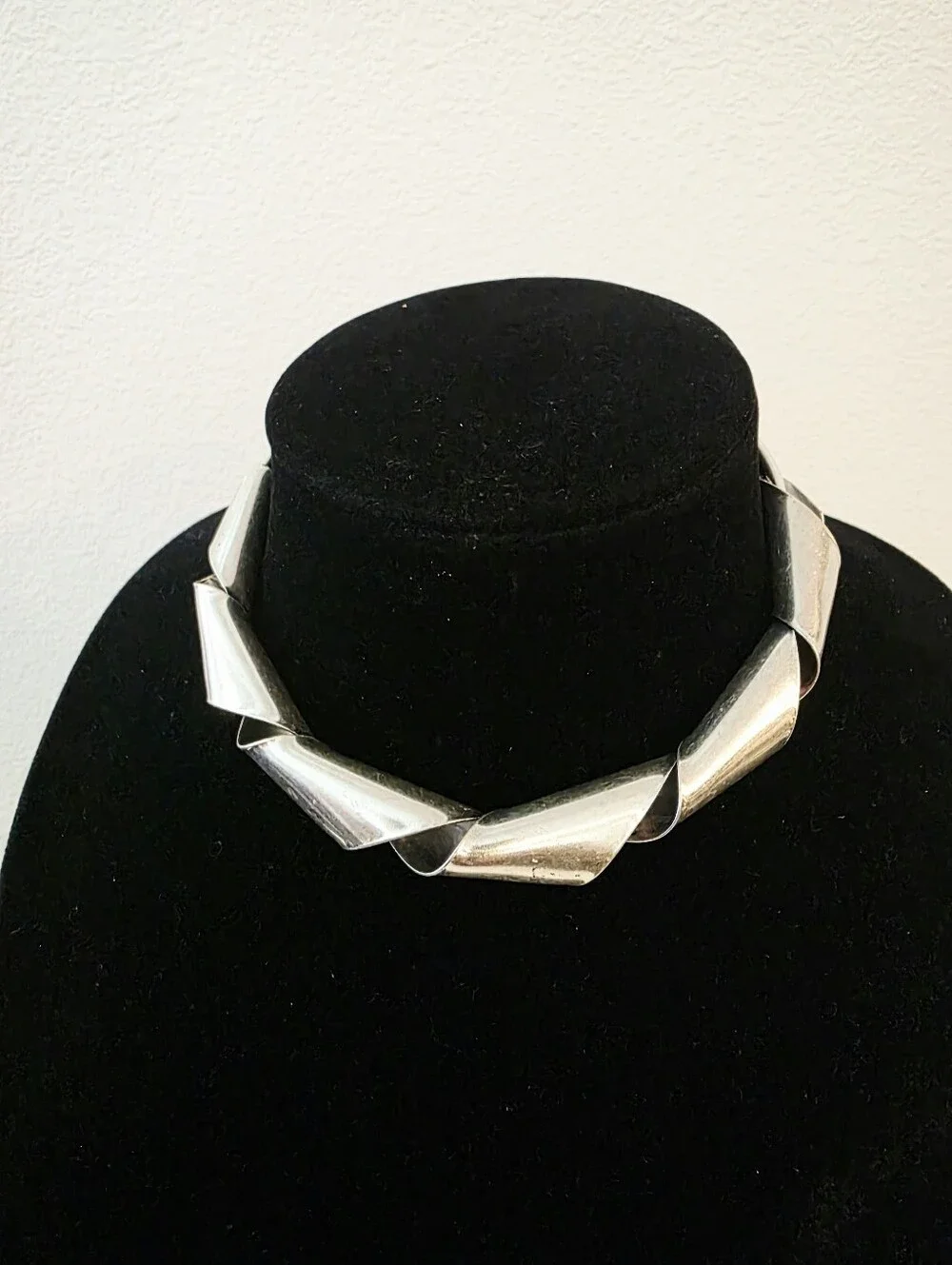 8 OTHER REASONS Twisted Collar Necklace, Silver, Rustic Style, New